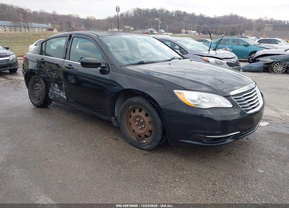 2014 CHRYSLER 200 LX VIN: 1C3CCBAB0EN210290