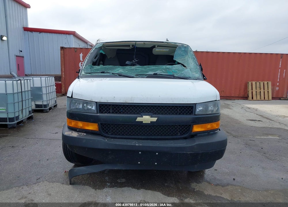 2021 CHEVROLET EXPRESS CARGO RWD 2500 REGULAR WHEELBASE WT VIN: 1GCWGAFP1M1176054
