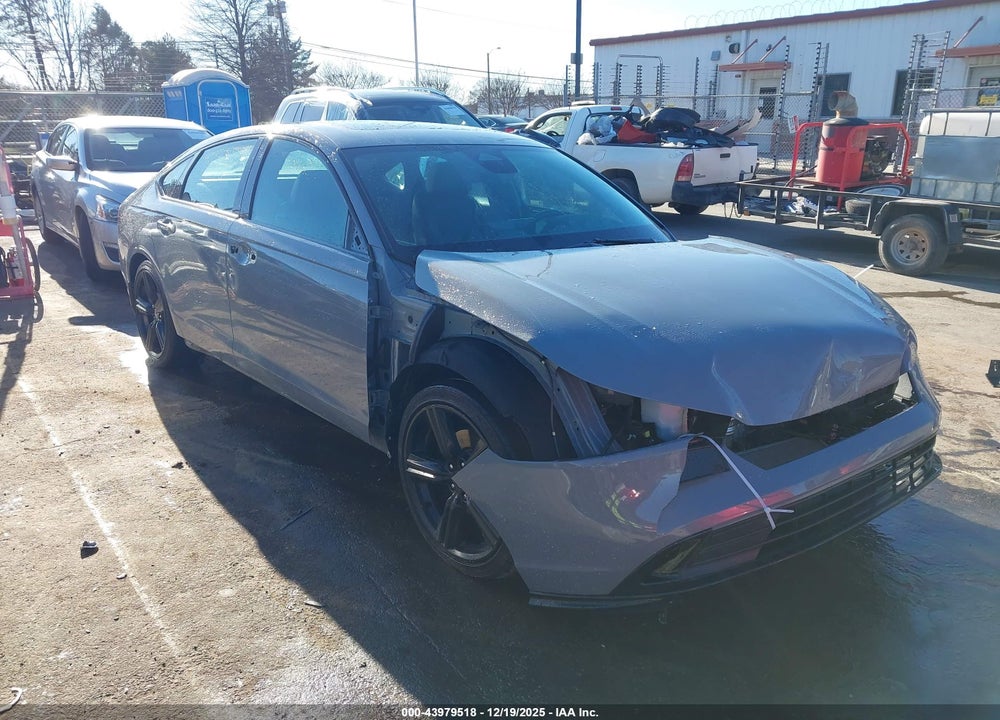 2024 HONDA ACCORD HYBRID SPORT-L VIN: 1HGCY2F75RA031131