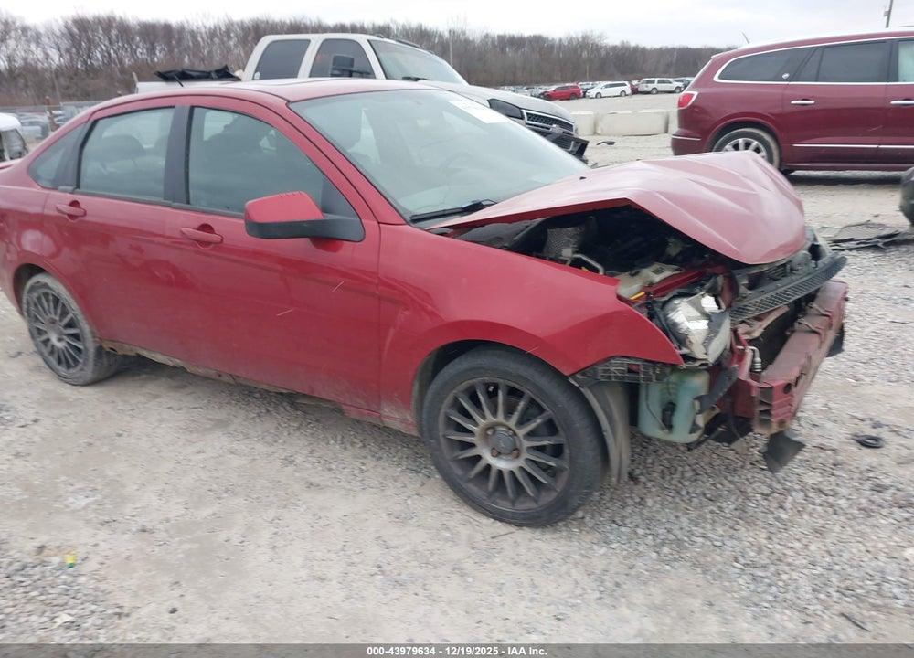 2011 FORD FOCUS SES VIN: 1FAHP3GN8BW161803