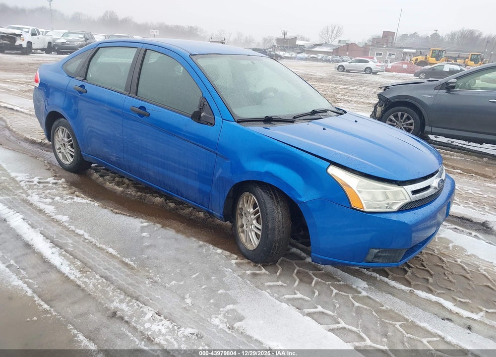 2011 FORD FOCUS SE VIN: 1FAHP3FN1BW192747