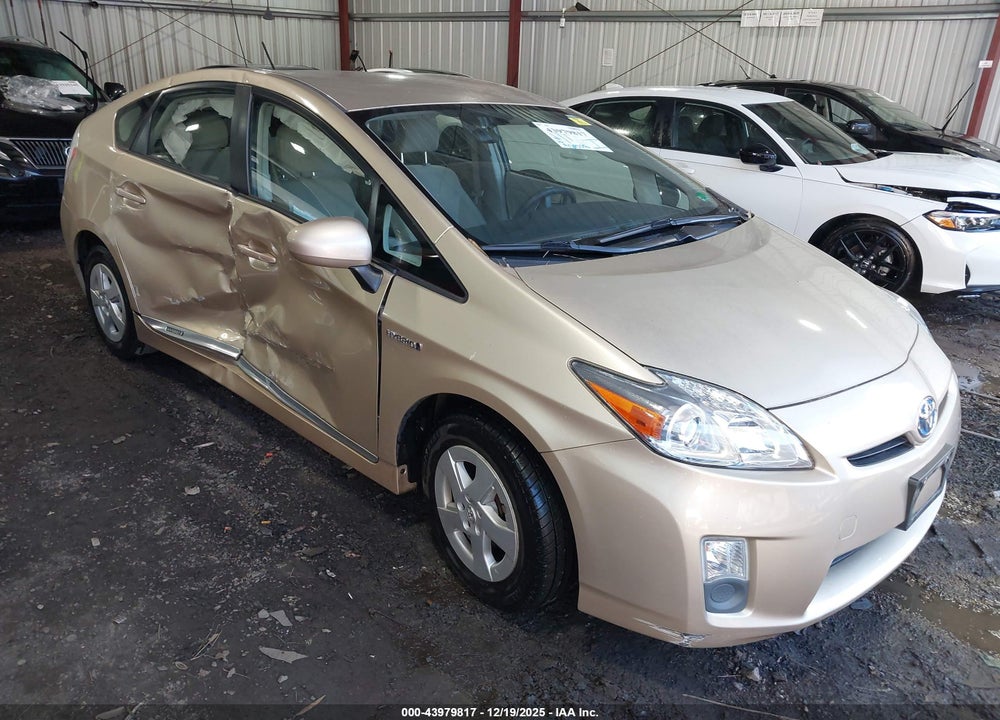 2011 TOYOTA PRIUS TWO VIN: JTDKN3DU4B1474104