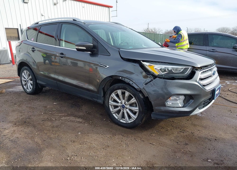 2017 FORD ESCAPE TITANIUM VIN: 1FMCU0J95HUC04811
