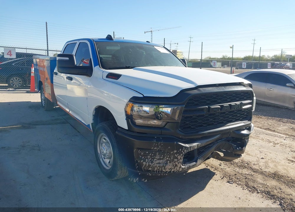 2024 RAM 2500 VIN: 3C6UR4HJXRG139306