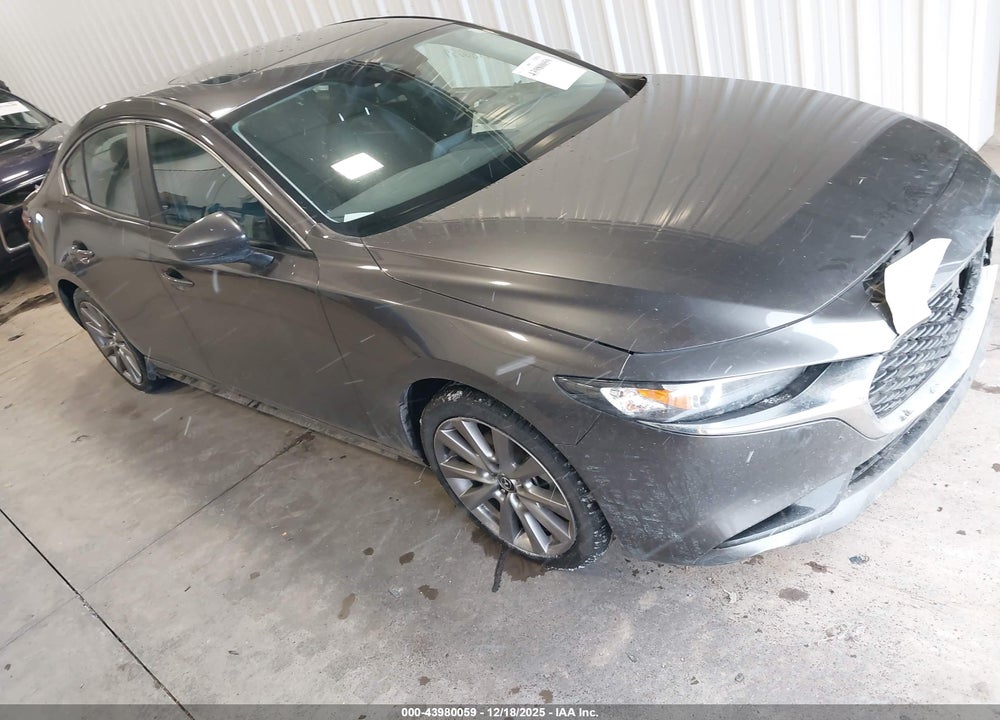 2021 MAZDA 3 PREFERRED VIN: 3MZBPBCL6MM252289