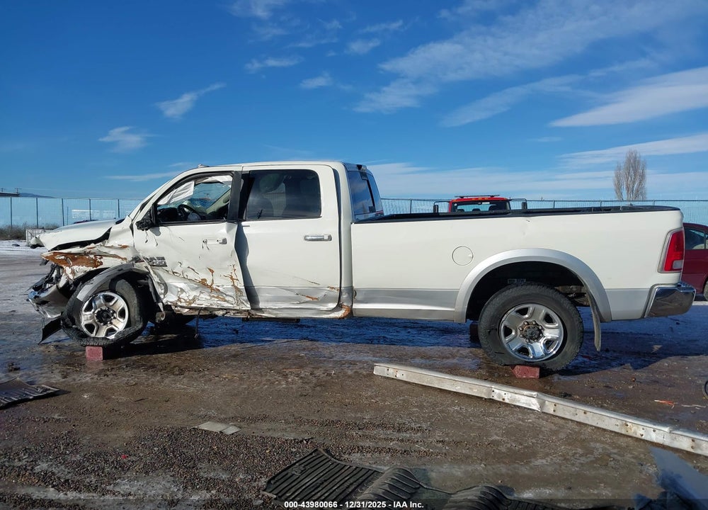 2018 RAM 3500 LAIE  4X4 8' BOX VIN: 3C63R3JL9JG299277