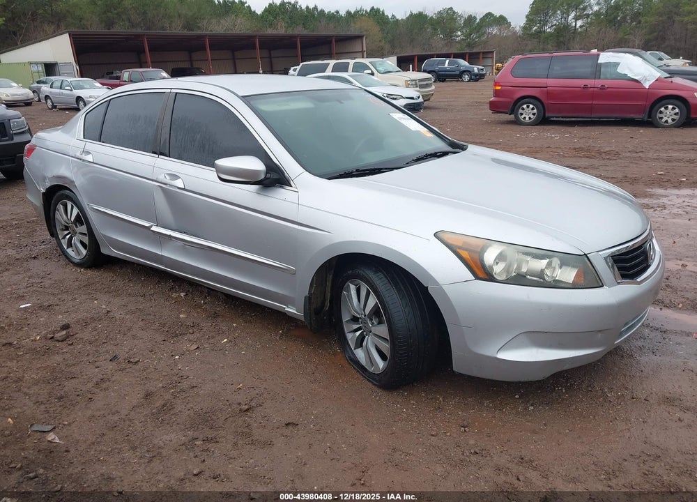 2010 HONDA ACCORD 2.4 LX-P VIN: 1HGCP2F44AA084089