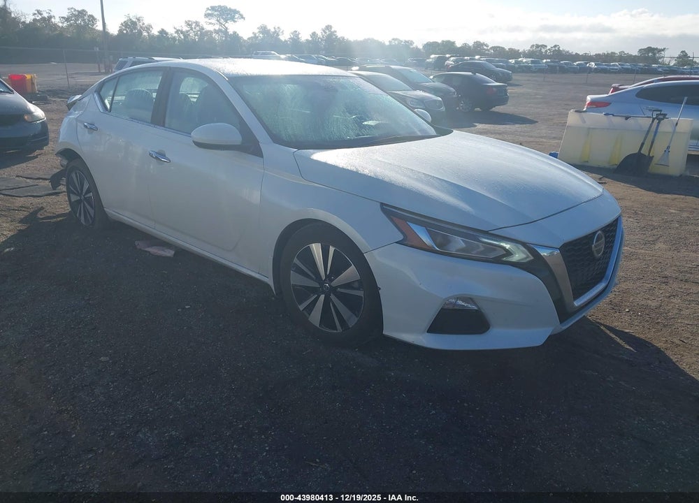 2021 NISSAN ALTIMA SV FWD VIN: 1N4BL4DV5MN353832