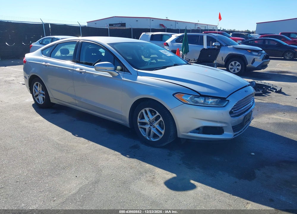 2016 FORD FUSION SE VIN: 3FA6P0H70GR390458