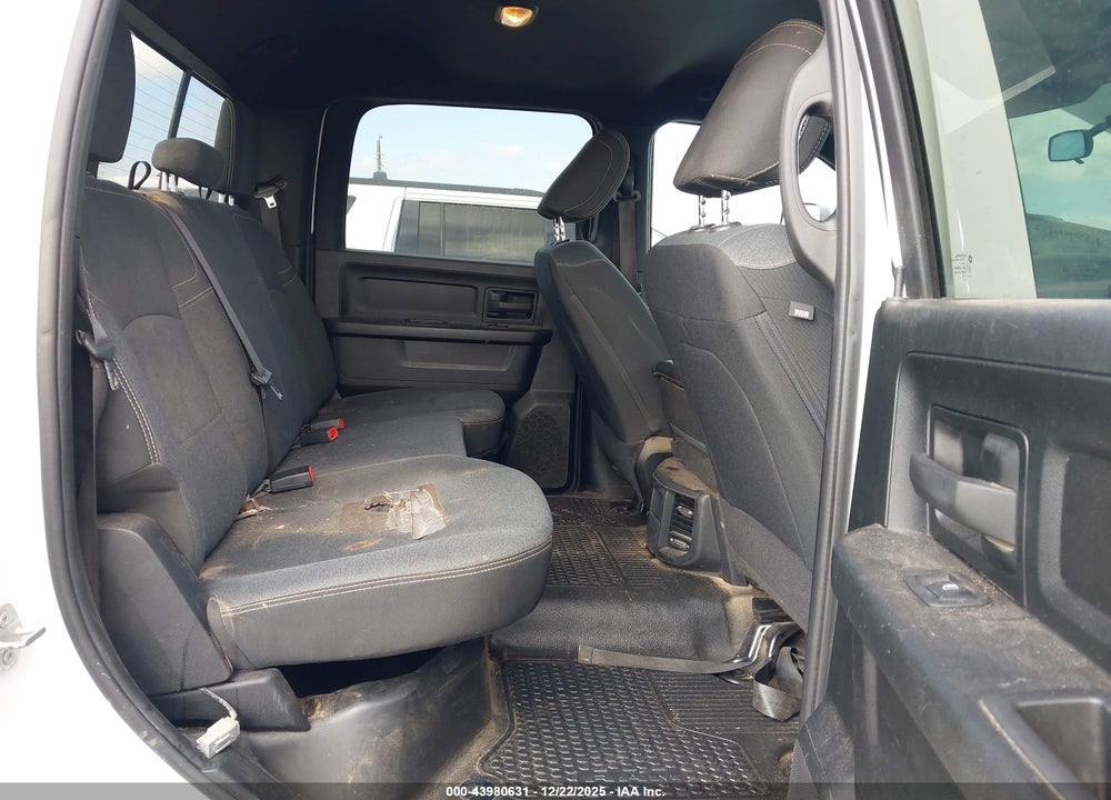 2022 RAM 2500 TRADESMAN  4X4 8' BOX VIN: 3C6UR5HL2NG212752