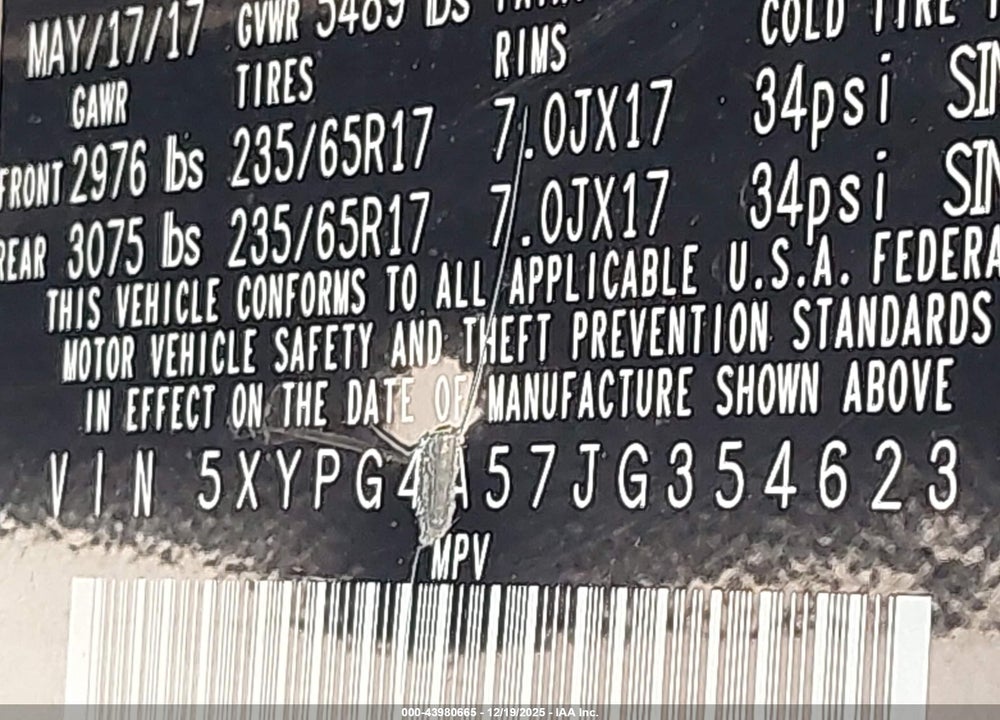 2018 KIA SORENTO VIN: 5XYPG4A57JG354623