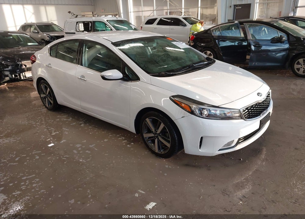 2017 KIA FORTE EX VIN: 3KPFL4A88HE006919