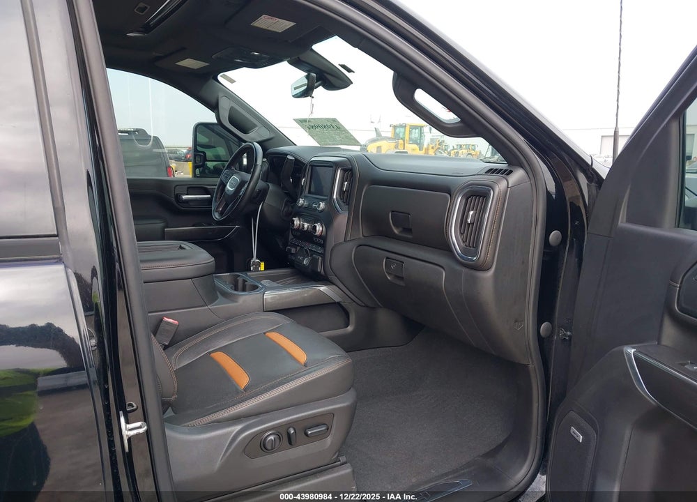 2020 GMC SIERRA 2500HD 4WD  STANDARD BED AT4 VIN: 1GT49PEY6LF240413