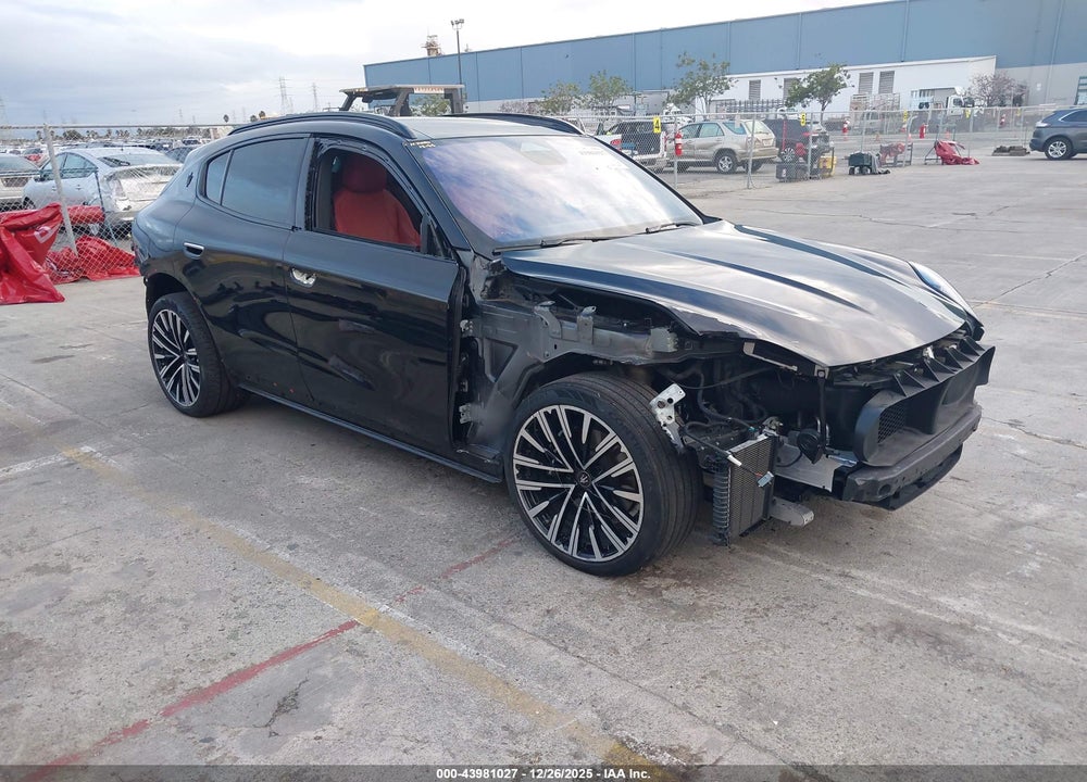 2023 MASERATI GRECALE MODENA VIN: ZN682AVMXP7409279