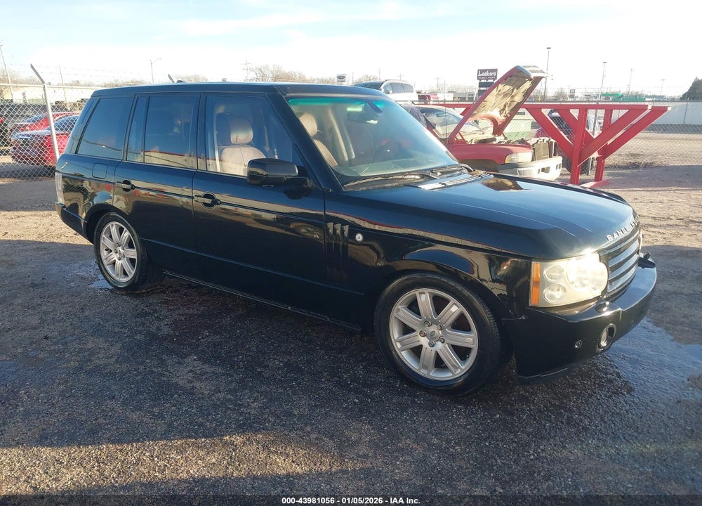 2008 LAND ROVER RANGE ROVER HSE VIN: SALME15418A263925