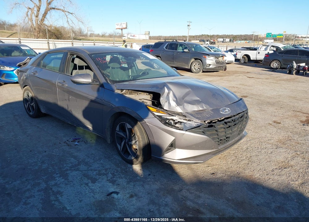 2023 HYUNDAI ELANTRA SEL VIN: KMHLS4AG2PU552513