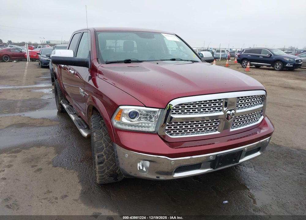2017 RAM 1500 LAIE  4X4 5'7 BOX VIN: 1C6RR7NM8HS875724
