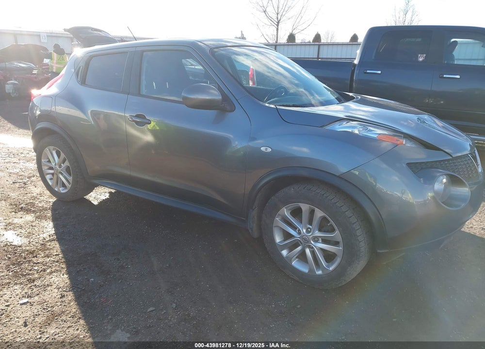 2013 NISSAN JUKE SV VIN: JN8AF5MV4DT214200