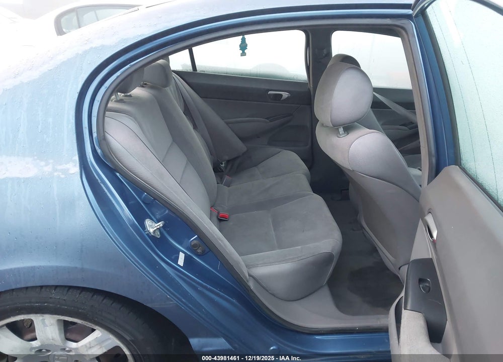 2008 HONDA CIVIC LX VIN: 2HGFA16528H517213