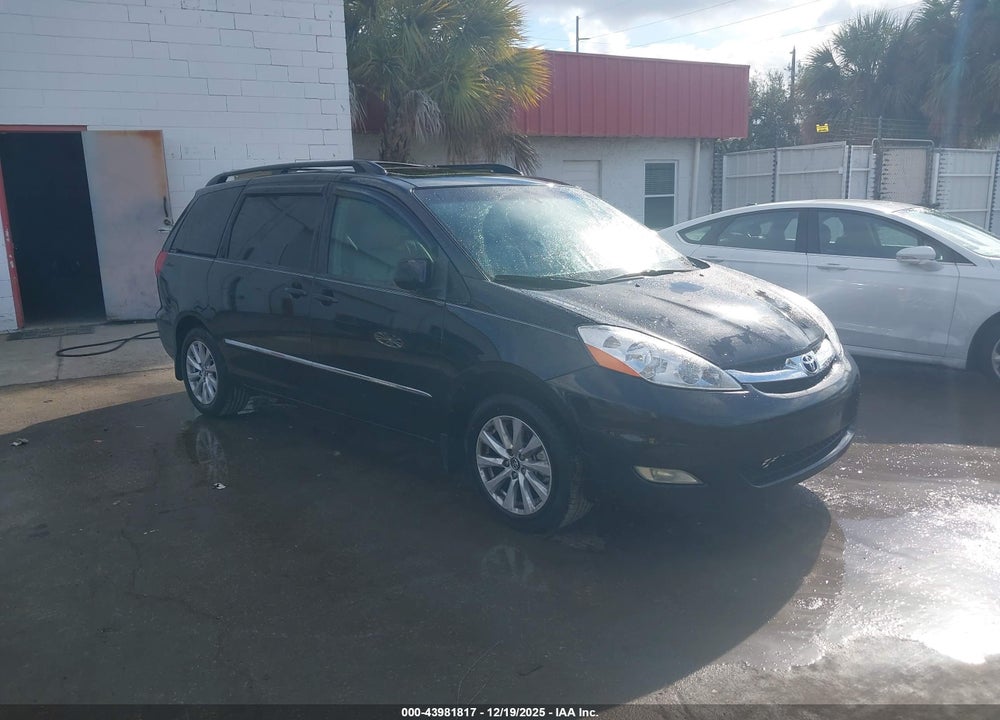 2008 TOYOTA SIENNA LIMITED VIN: 5TDZK22C18S120662