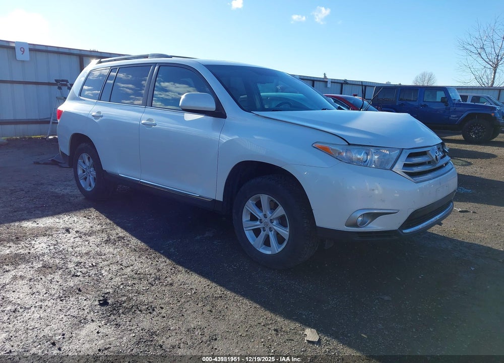 2013 TOYOTA HIGHLANDER SE V6 VIN: 5TDBK3EH7DS267917