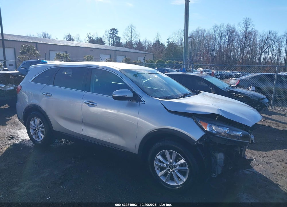 2019 KIA SORENTO 2.4L L VIN: 5XYPG4A3XKG540589