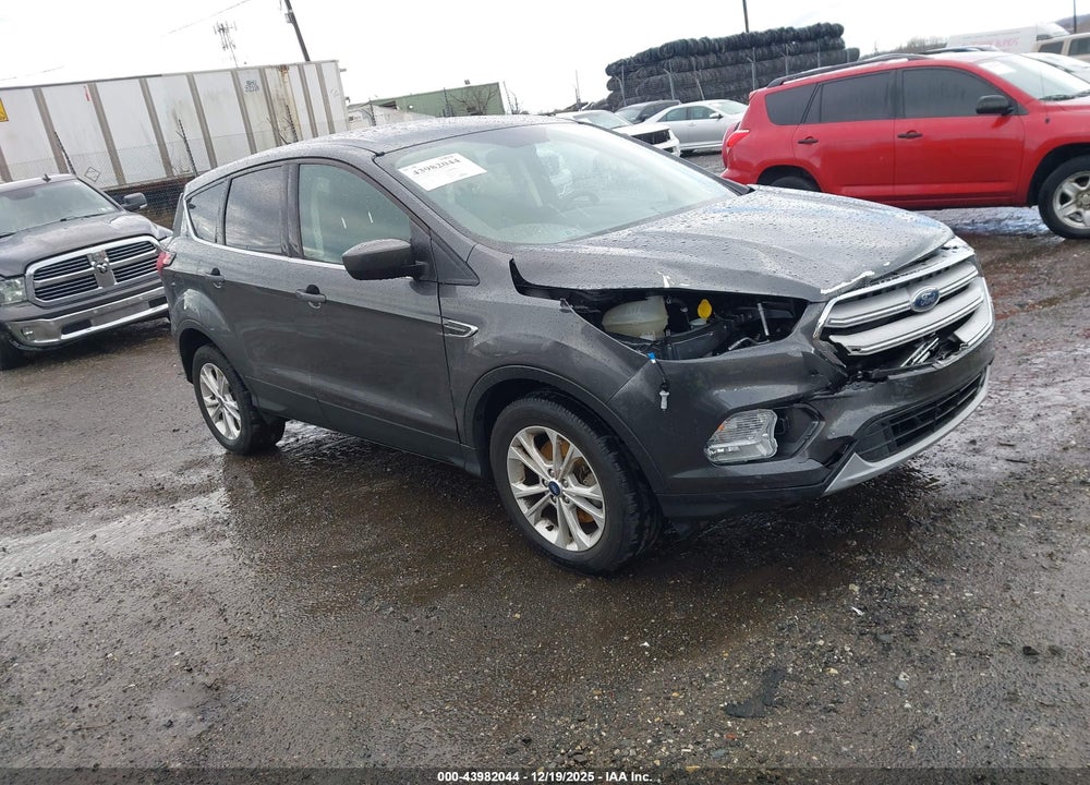 2019 FORD ESCAPE SE VIN: 1FMCU9GDXKUA43881