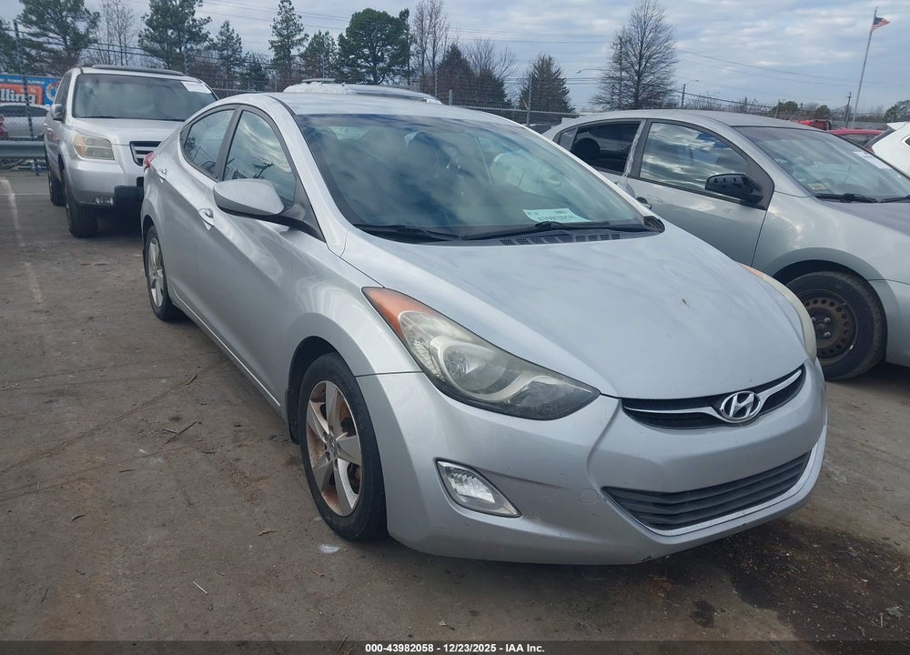 2013 HYUNDAI ELANTRA GLS VIN: 5NPDH4AE0DH417204
