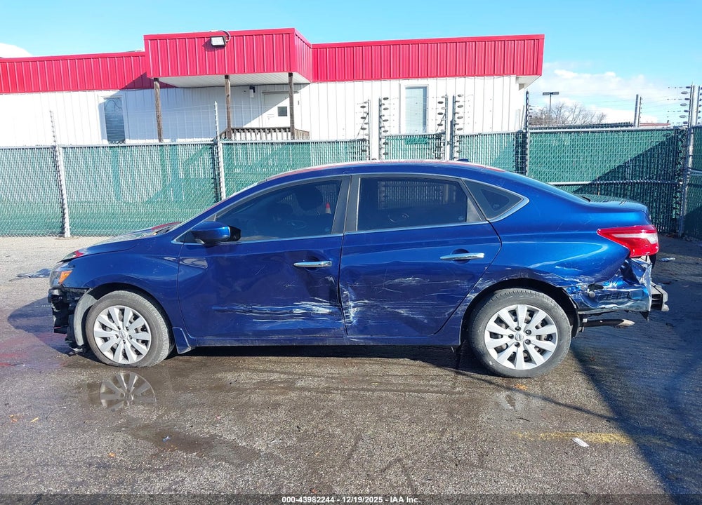 2016 NISSAN SENTRA SV VIN: 3N1AB7AP7GY265388