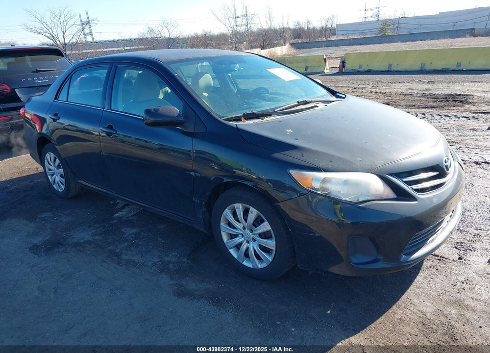 2013 TOYOTA COROLLA LE VIN: 2T1BU4EE0DC033097