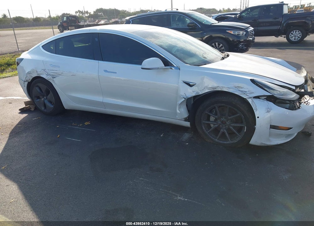 2020 TESLA MODEL 3 LONG RANGE DUAL MOTOR ALL-WHEEL DRIVE VIN: 5YJ3E1EB3LF720252