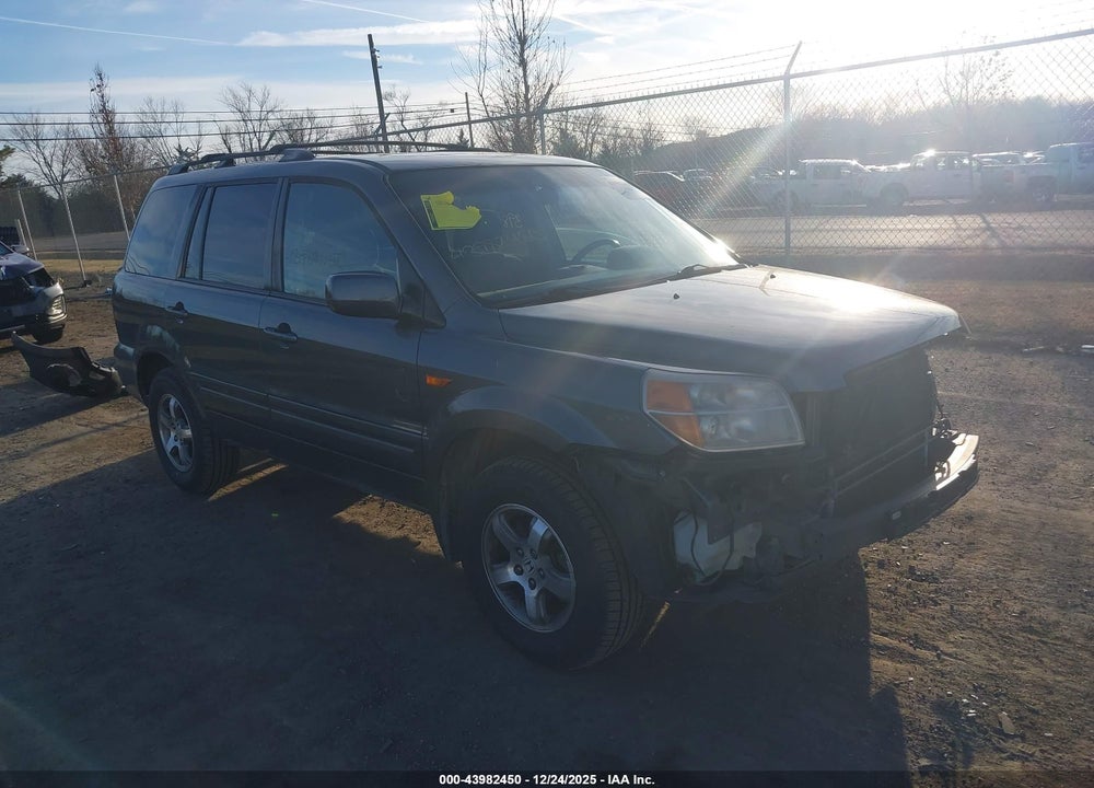 2008 HONDA PILOT SE VIN: 5FNYF18338B051740