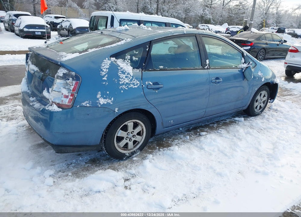 2005 TOYOTA PRIUS VIN: JTDKB20U253048431