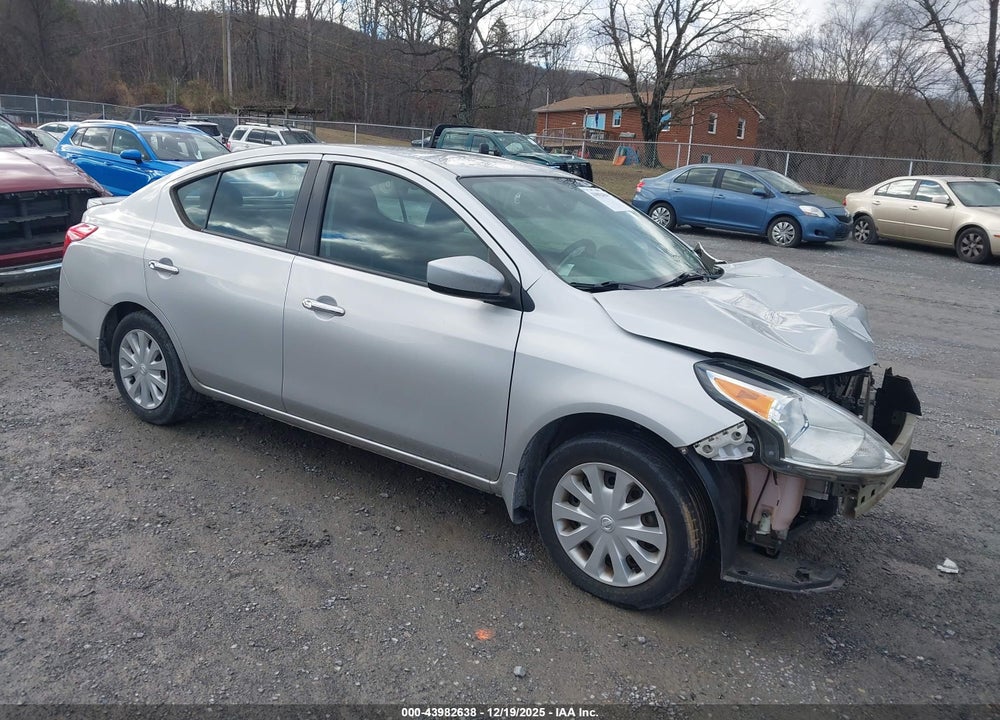 2019 NISSAN VERSA 1.6 SV VIN: 3N1CN7AP5KL828329