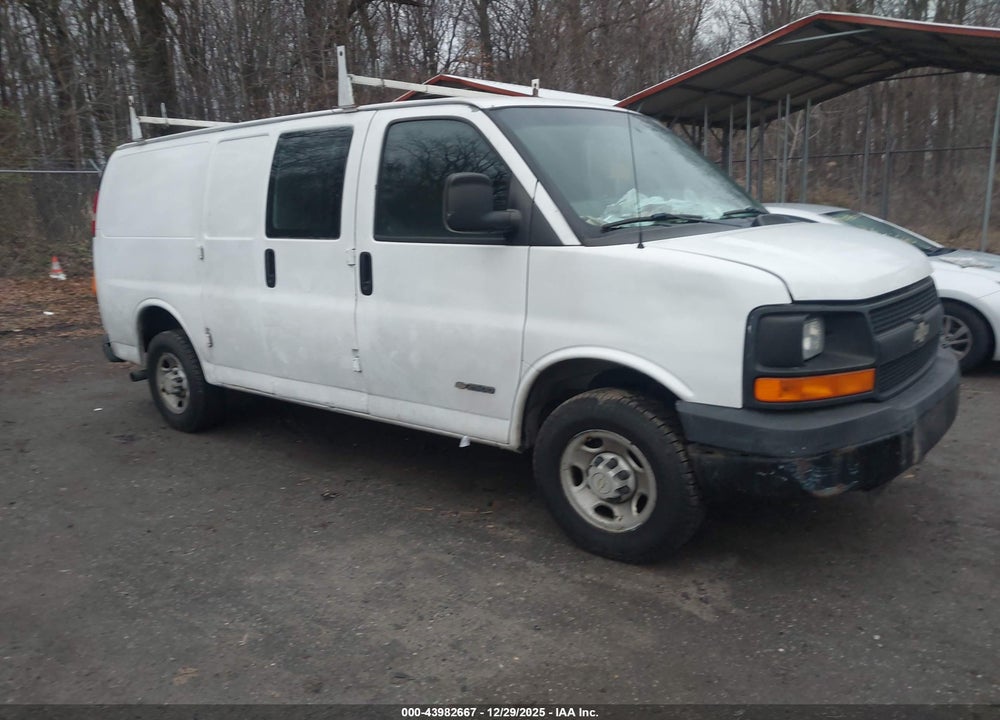 2006 CHEVROLET EXPRESS WORK VAN VIN: 1GCGG25VX61101205