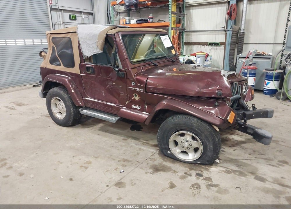 2002 JEEP WRANGLER SAHARA VIN: 1J4FA59S32P772909
