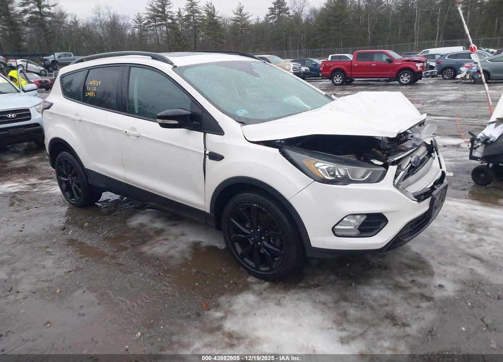 2017 FORD ESCAPE TITANIUM VIN: 1FMCU9JD0HUC36784