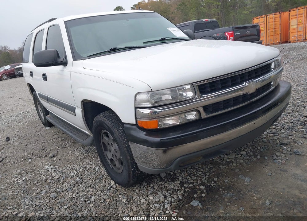 2005 CHEVROLET TAHOE LS VIN: 1GNEC13T45R130947