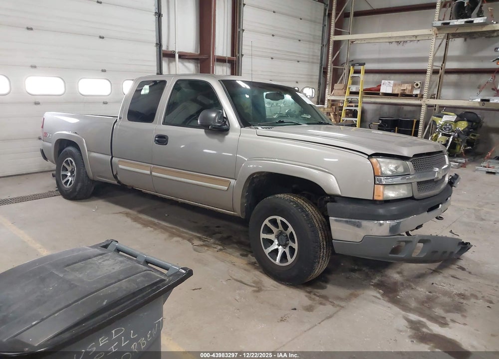 2003 CHEVROLET SILVERADO 1500 LS VIN: 2GCEK19T231187639