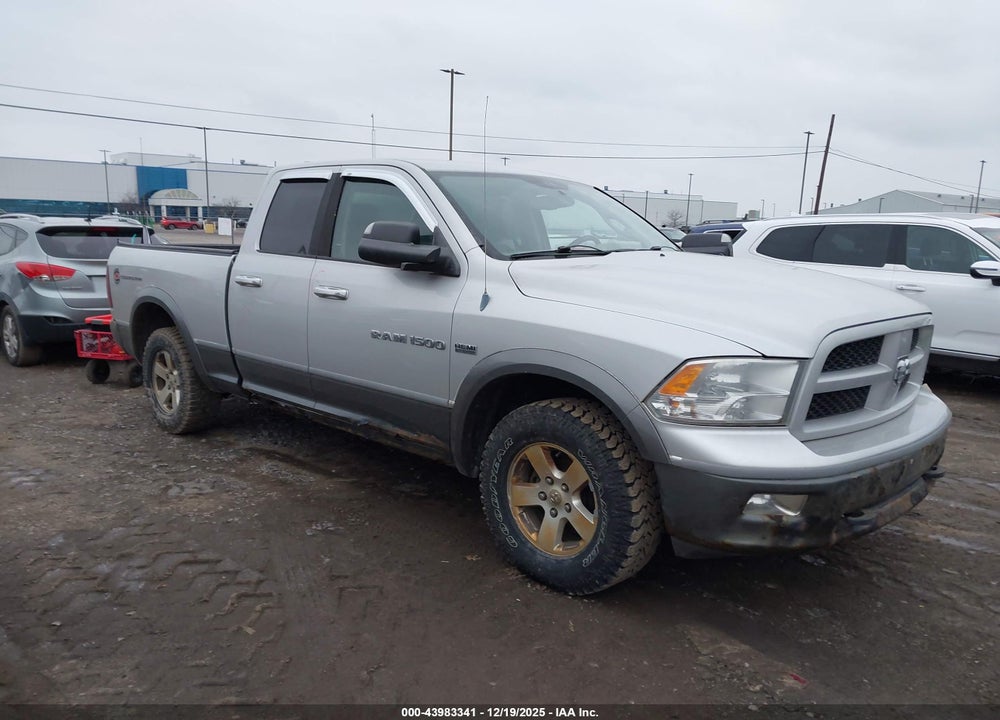 2011 RAM 1500 SLT VIN: 1D7RV1GT8BS675817