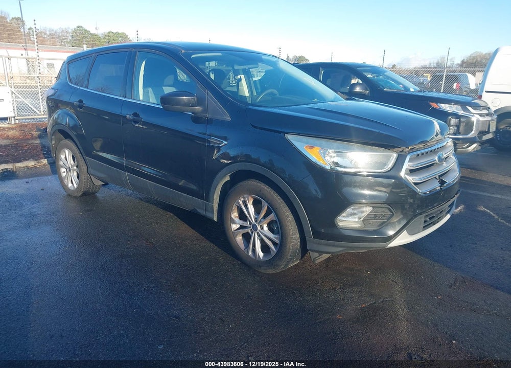 2017 FORD ESCAPE SE VIN: 1FMCU0GD5HUA75092