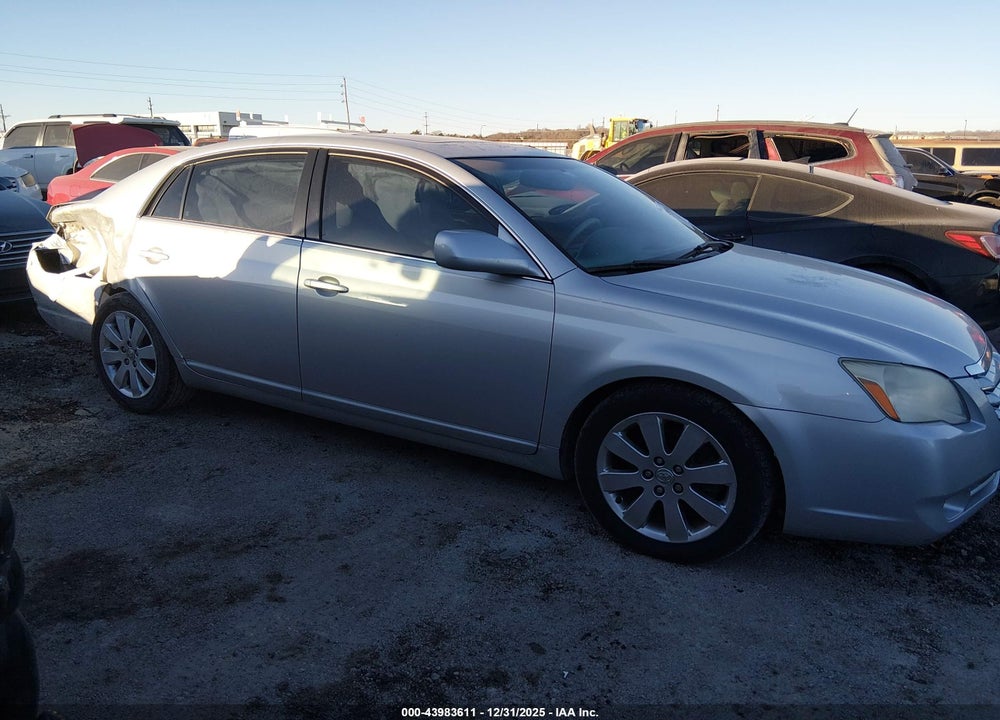 2005 TOYOTA AVALON XLS VIN: 4T1BK36B75U033358