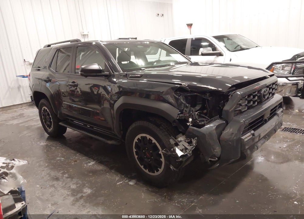 2025 TOYOTA 4RUNNER HYBRID TRD OFF ROAD PREMIUM VIN: JTEVB5BR2S5018865