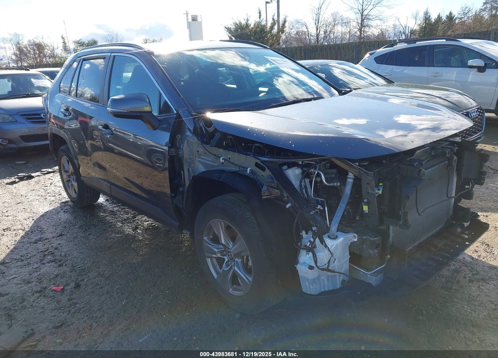 2025 TOYOTA RAV4 XLE VIN: 2T3W1RFV0SC310843