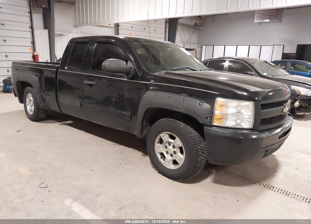 2009 CHEVROLET SILVERADO 1500 LT VIN: 1GCEK29039Z187791