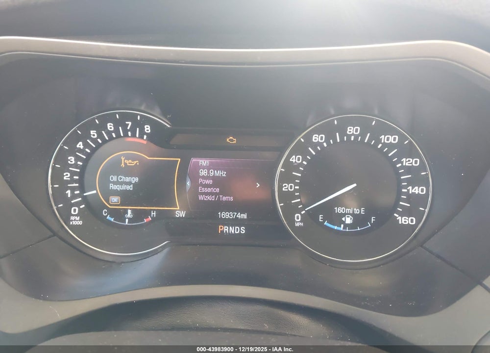 2014 LINCOLN MKZ VIN: 3LN6L2G92ER825185