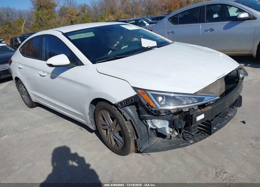 2019 HYUNDAI ELANTRA SEL VIN: 5NPD84LF2KH470439
