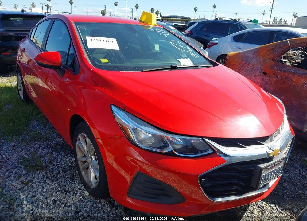 2019 CHEVROLET CRUZE LS VIN: 1G1BC5SM4K7121159