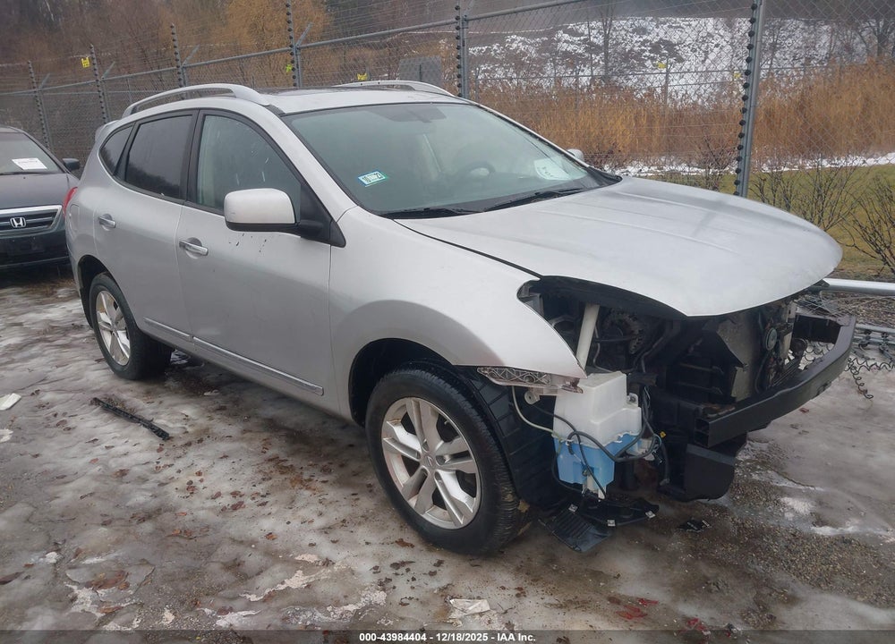 2013 NISSAN ROGUE S VIN: JN8AS5MV7DW623110