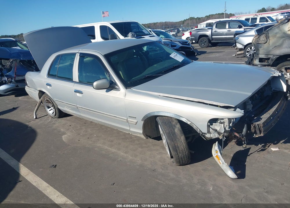 2010 MERCURY GRAND MARQUIS LS (FLEET ONLY) VIN: 2MEBM7FV3AX616513